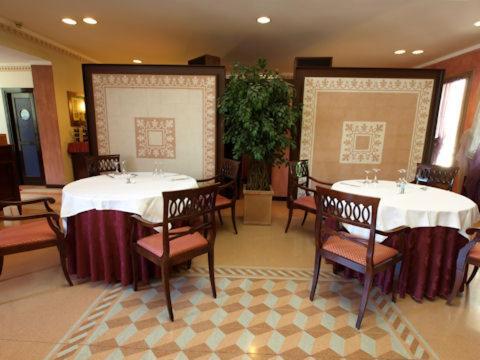 Hotel Enrichetta Desenzano del Garda Dış mekan fotoğraf
